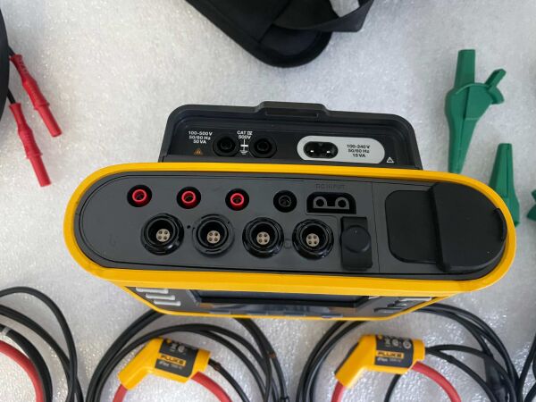 Fluke 1738 Three-Phase Power Quality Logger - 3