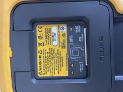 Fluke ESA609 Electrical Safety Tester and Analyzer - 3