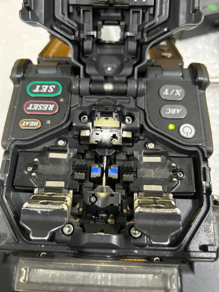 FUJIKURA FSM60S WITH CT30 NEXT MAINTEMAMCE FUSION SPLICER - 3