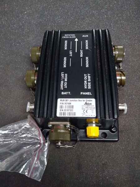 Leica MJB1301 Junction Box 767438 - 2